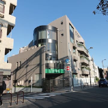 Willowbrook International School campus